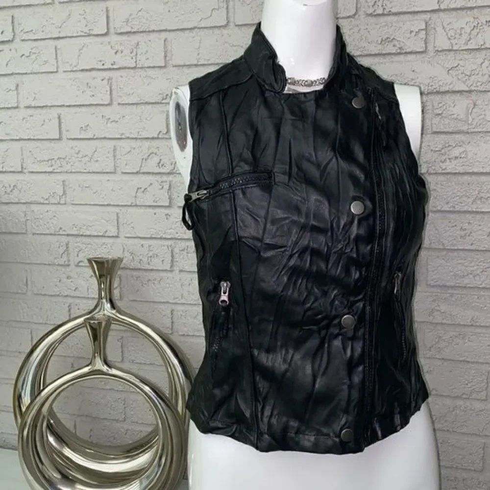 Miley Cyrus Max Black Vest Jr M